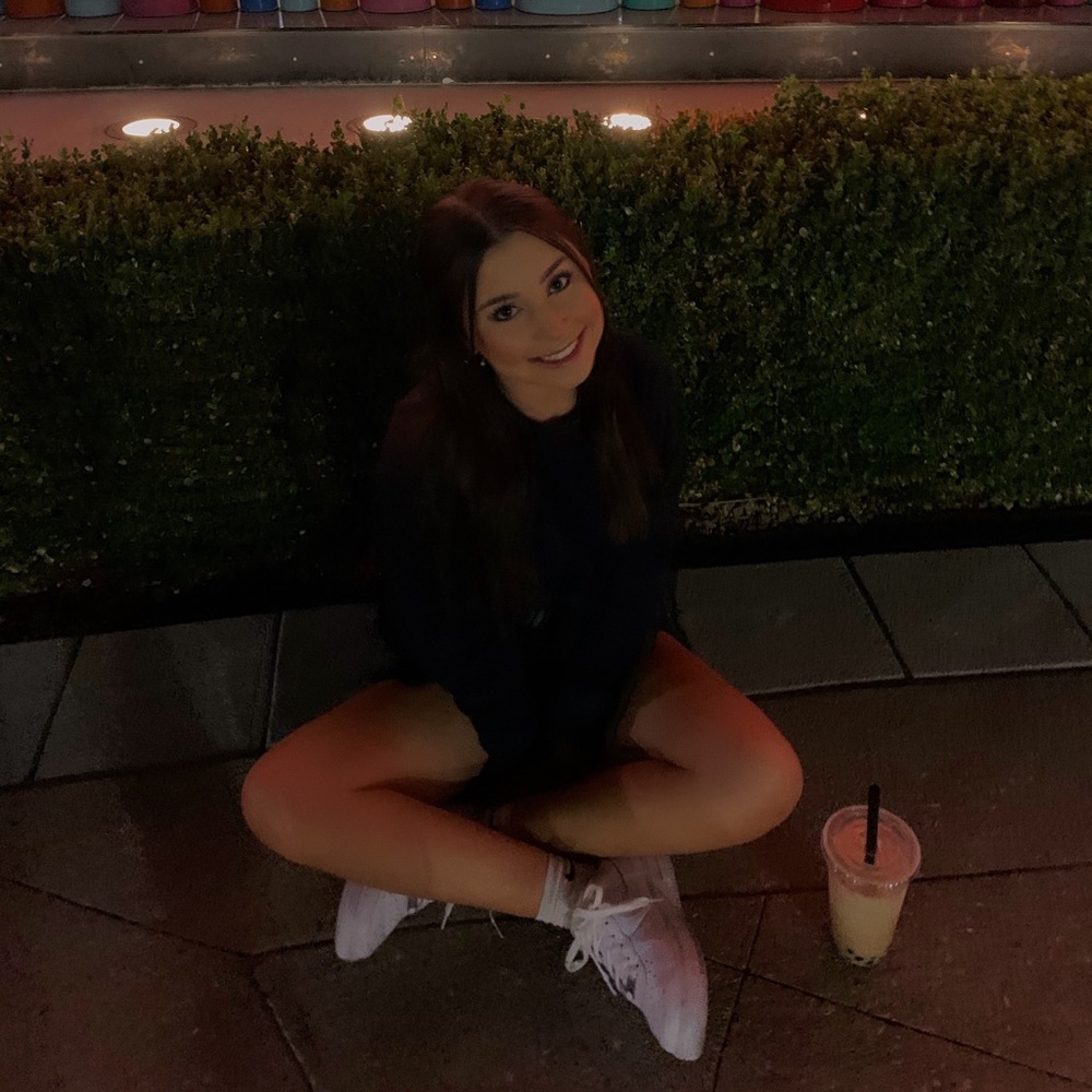 Meet your Posher, Jasmine